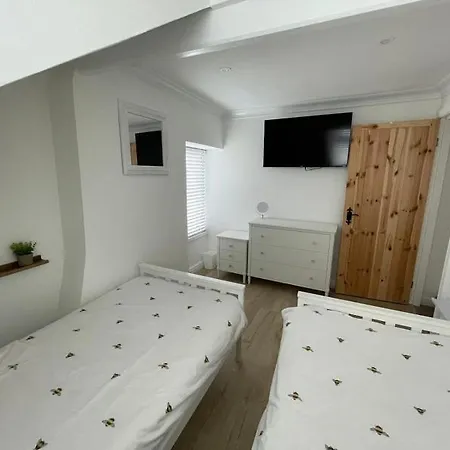 Hilltop House Semesterbostad *